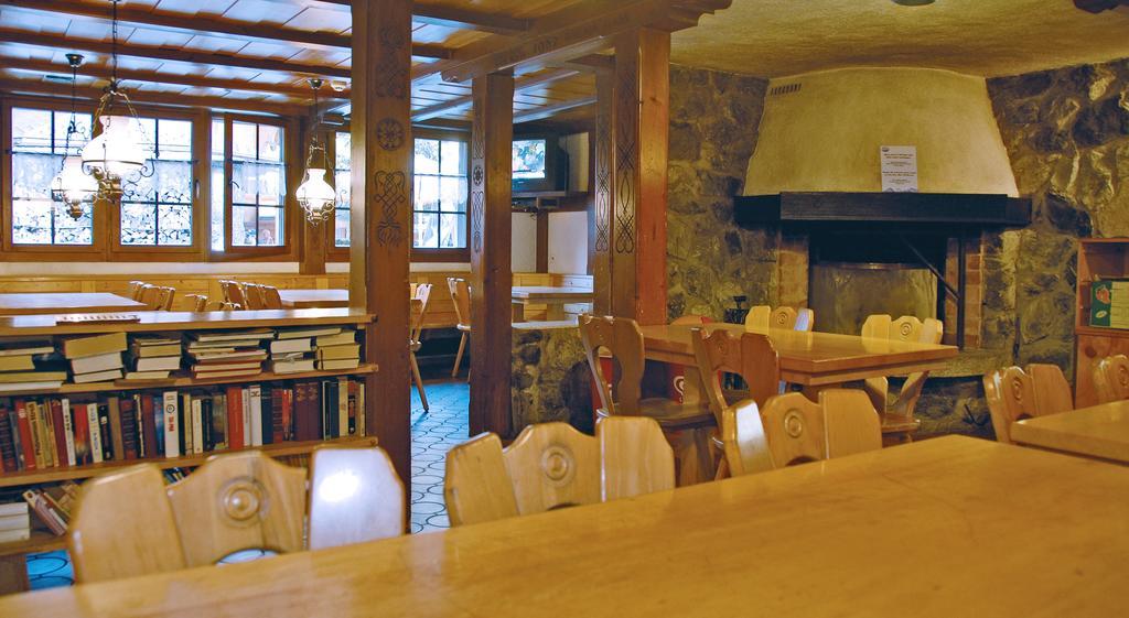 Camping Jungfrau Lauterbrunnen Room photo